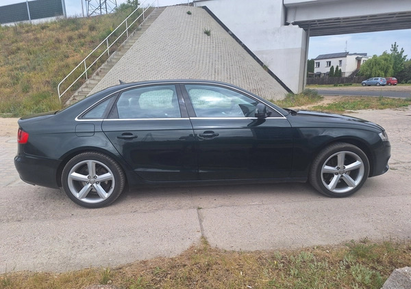 Audi A4 cena 37500 przebieg: 249000, rok produkcji 2008 z Września małe 67